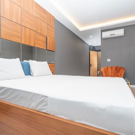 Center Suite Istanbul Bagian luar foto